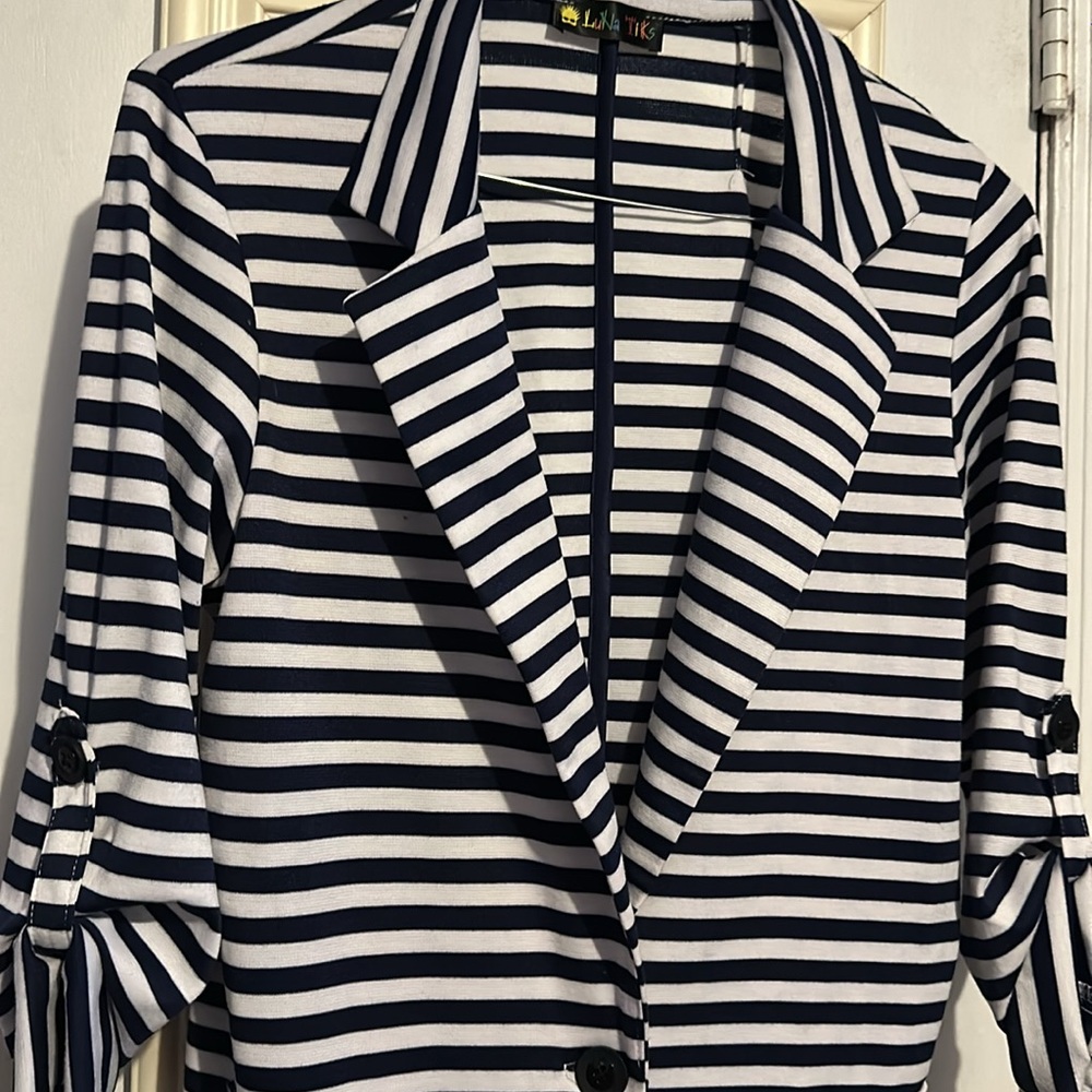 Luna Tiks Jacket EUC